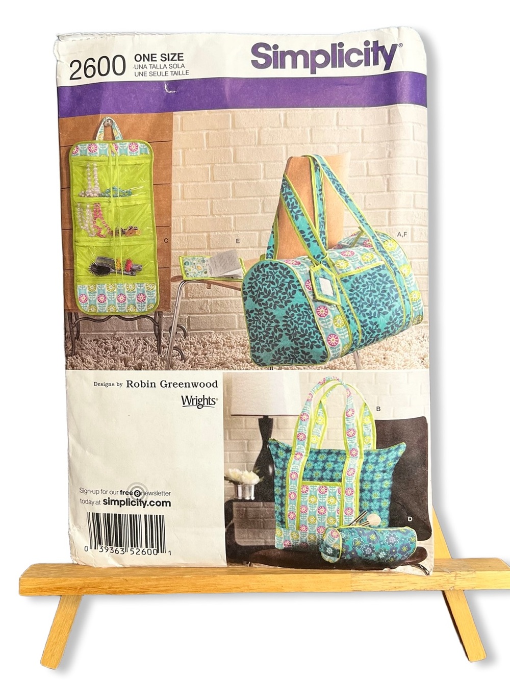 Simplicity 2600 UNCUT Robin Greenwood Quilted Travel Pattern Duffle Tote Bag